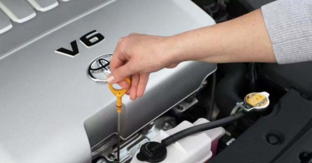 Car Makes Creaking Noise When Going Over Bumps 3 Car Makes Creaking Noise: Lack of Lubrication